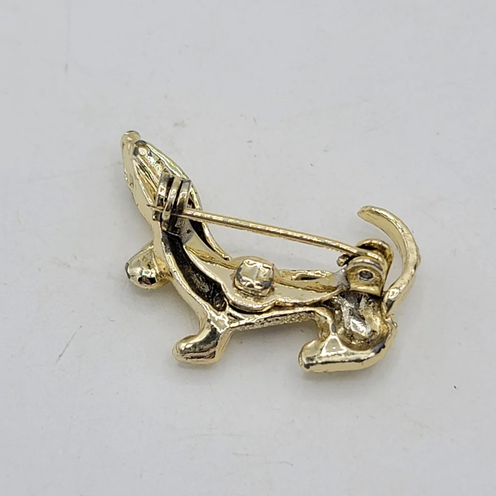 Gerry’s Gold Tone Dachshund Brooch Vintage Dog Pin Basset Hound Style - Picture 4 of 13